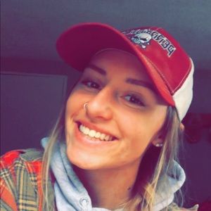 Meet your Posher, Kenzy